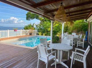Villa spacieuse avec piscine au Gosier - Vue sur mer - 9