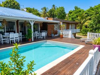 Villa spacieuse avec piscine au Gosier - Vue sur mer - 0