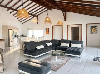 Villa spacieuse avec piscine au Gosier - Vue sur mer - 5