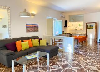 Charming House near the Sea in Torre Pali. - 9