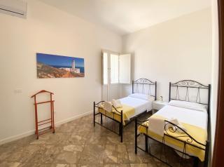 Charming House near the Sea in Torre Pali. - 6