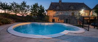 Villa spacieuse avec piscine à Bas-Ségala - 9
