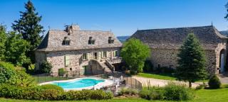 Villa spacieuse avec piscine à Bas-Ségala - 2