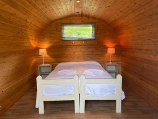 Baskerville Hall Hotel - 9