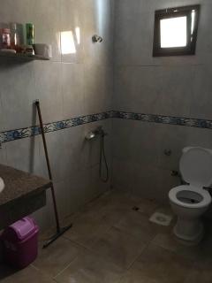 Spacious 2 bdr Apartment at Sina Market area - 8