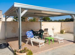 Villa with pool in Punta Prosciutto, 120 m², play area - 2