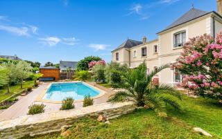 Villa raffinée à Saint-Cyr-sur-Loire avec piscine privée - 9