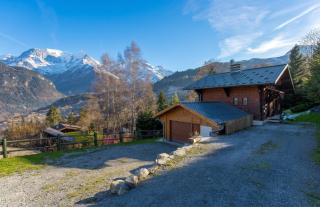Chalet spacieux à Saint-Gervais-les-Bains avec vue montagne - 1