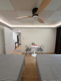 Y's house - 1