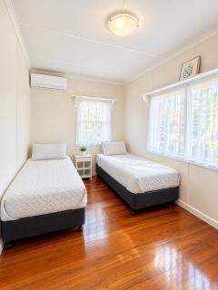 Peaceful renovated holiday home in Margate Redcliffe - - 3