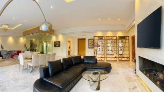 Spacious Villa with Mountain Views - 550 m² - 5