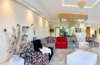 Spacious Villa with Mountain Views - 550 m² - 3