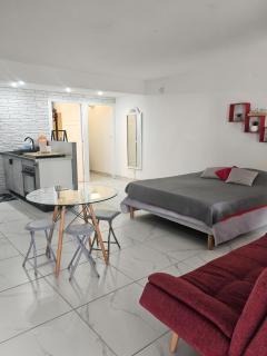 Studio charmant à Saint-François, 42 m² avec piscine partagée. - 9