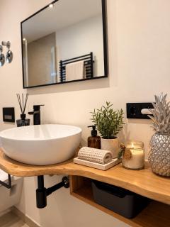 Gallery Apartment - 9