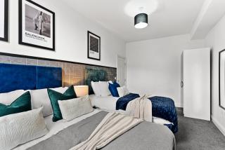 Stylish 1-Bedroom Flat in Leeds with WIFI - 7
