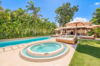 Villa Toscana - 7 BDR Luxury Villa with private pool - 7