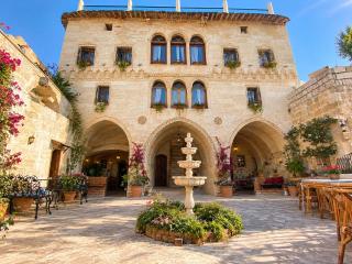 Casia Cave Suites - 0