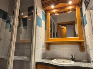 Appartement 3 pièces · 2 chambres · Piscine · Parking · Proche pistes - 1