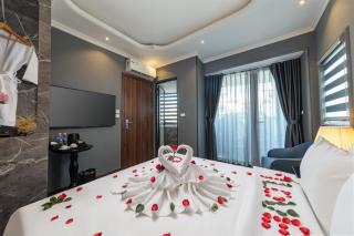 Hanoi Ensora Hotel and Spa - 0