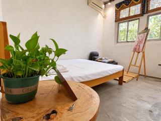 Yiding Women's Youth Hostel Cultural and Creative Inn - Guangzhou Art Homestay - 7