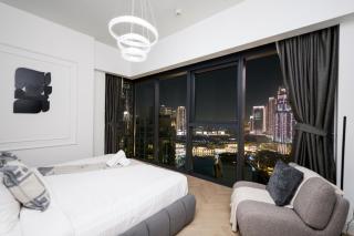Full Burj & Fountain Views 4BR Top Floor Penthouse - Dubai - 8