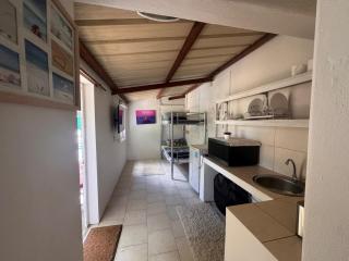 Cozy Backyard Studio in Tamarin for Adventurers and Kitesurfers - 8