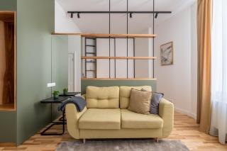 Fast Wi-Fi, Top location, Cable TV - by Innorental - 0