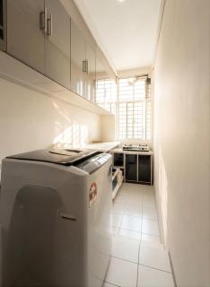 KW HOMESTAY CASA UNO APT Fully Aircond 3 Bedroom - 4