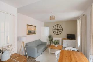 Cosy Flat by the Sea in Folkestone - Folkestone - 9