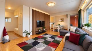Aura Apartment with River View, Sauna & 3 Bedrooms - 1