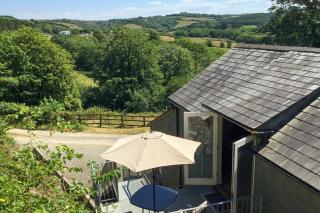 2 Bed in Woodford oc-a32063 - 0