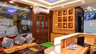 TirthAura The Kashi Elegance 2 Mins Walk to Kal Bhairav Temple - 8