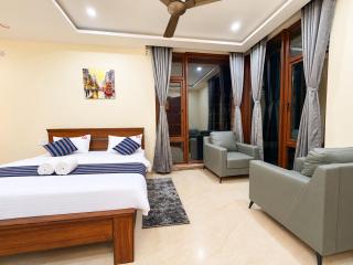 Aspen 4BHK Villa with Private Jacuzzi by Homeyhuts - 2