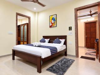 Aspen 4BHK Villa with Private Jacuzzi by Homeyhuts - 3