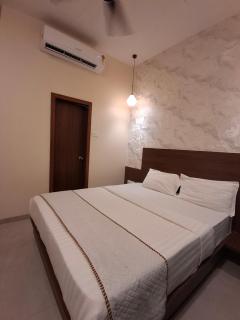 Hotel Pride - Near T2 Airport - 0
