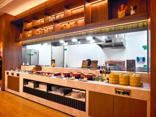 Xi'an Dayan Pagoda University of Science and Technology UrCove by Hyatt Hotel - 3