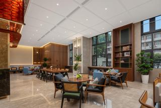 Xi'an Dayan Pagoda University of Science and Technology UrCove by Hyatt Hotel - 2