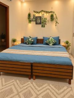 the malang stay - 0