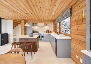 Chalet SkyLodge by Mrs Miggins - 2