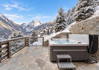 Chalet SkyLodge by Mrs Miggins - 6