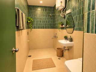 Nele home,Couple friendly stay, Bannerghatta Road - 5