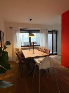 GreenTreeHomes - Penthouse Orange - 5