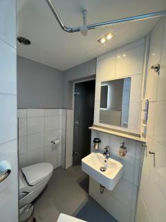 City Nest Buisness Apartments mit Balkon - 5