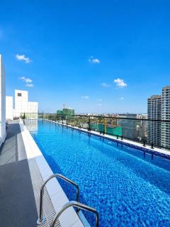 Luxe 2BR Westlands next to GTC and JW Marriott - 6