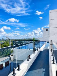 Luxe 2BR Westlands next to GTC and JW Marriott - 7