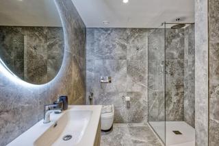 Official Mercury Suites With Pool Access - 6