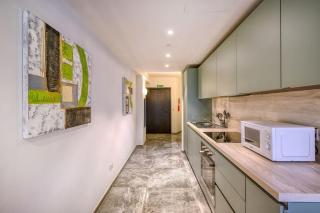 Official Mercury Suites With Pool Access - 5