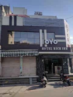 Hotel Rich Out - 5