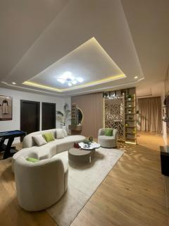 The Gladys Residence - 0