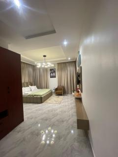 The Gladys Residence - 6